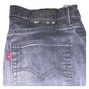 Levi Strauss &CO. 511 slim cuts